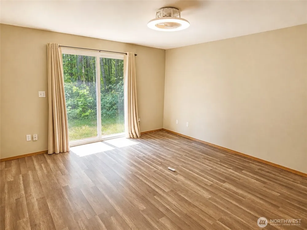1671 Dickinson Avenue Shelton, WA 98584