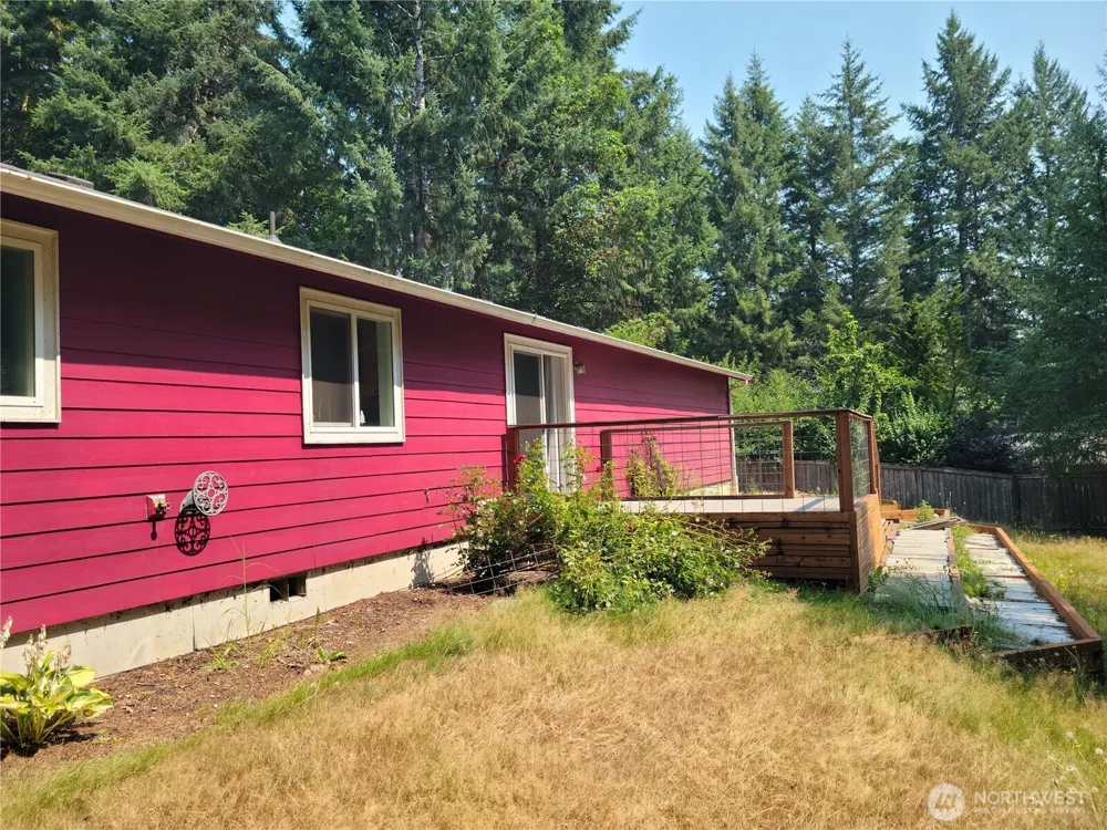 1671 Dickinson Avenue Shelton, WA 98584