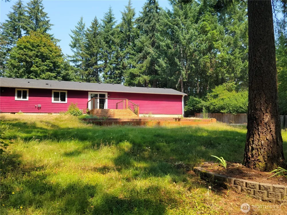 1671 Dickinson Avenue Shelton, WA 98584