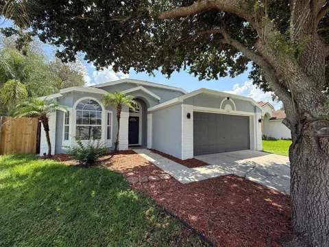 154 WOODBURY PINES CIRCLE