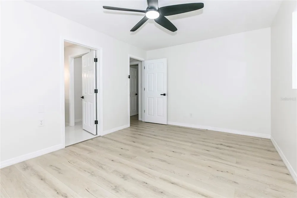 1842 PURITAN AVENUE Winter Park, FL 32792