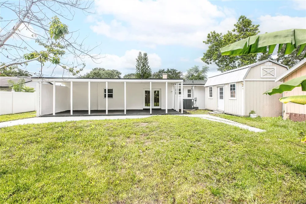 1842 PURITAN AVENUE Winter Park, FL 32792