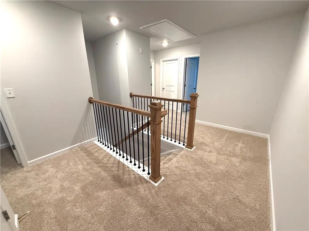 401 Lanier Circle Woodstock, GA 30189