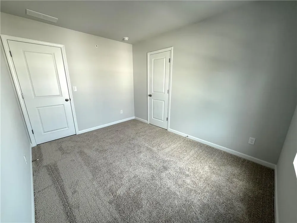 401 Lanier Circle Woodstock, GA 30189