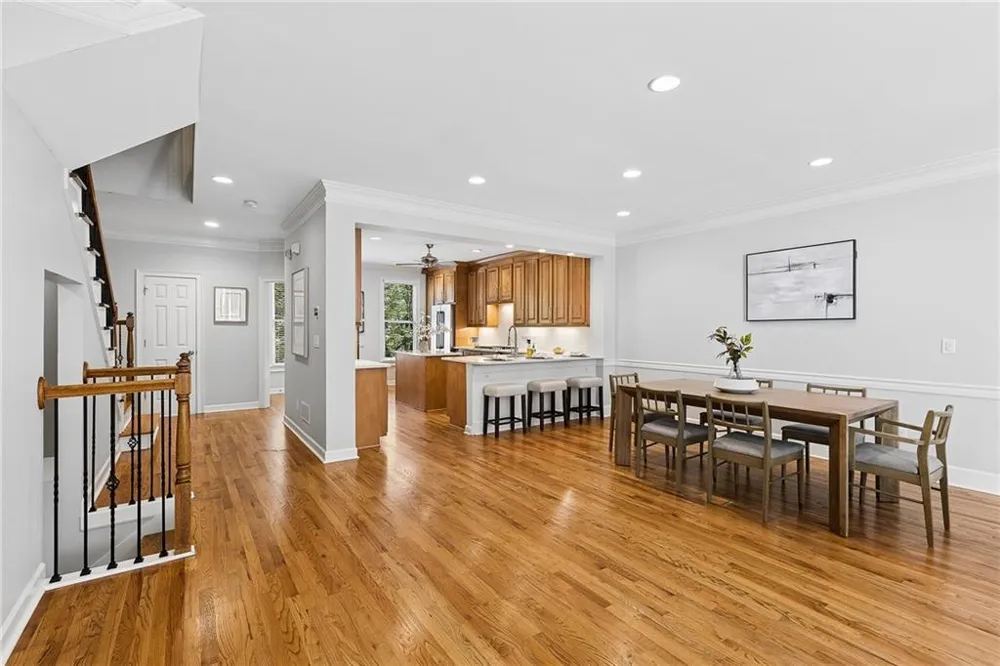 4305 Village Green Drive Roswell, GA 30075