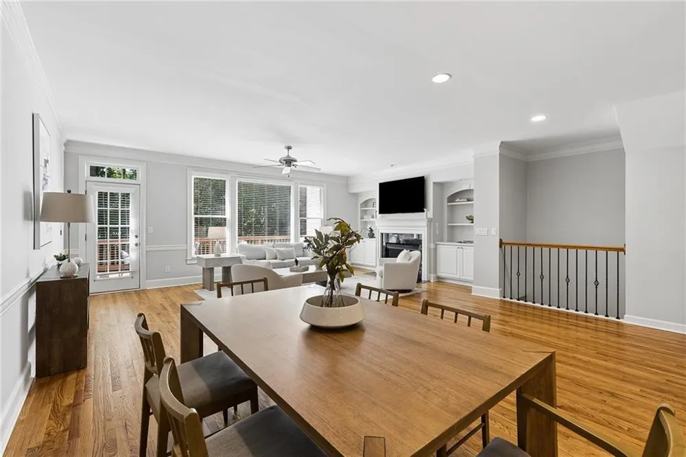 4305 Village Green Drive Roswell, GA 30075