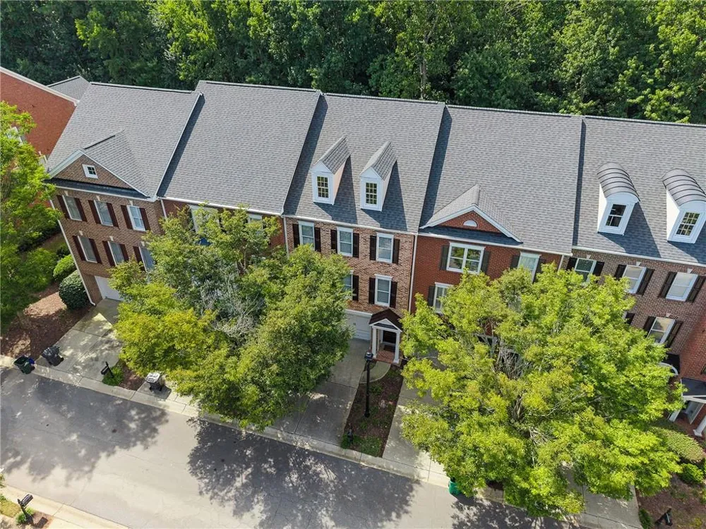 4305 Village Green Drive Roswell, GA 30075