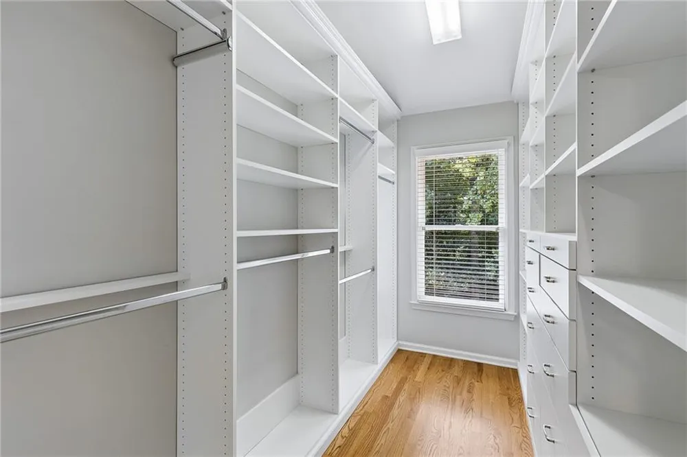 4305 Village Green Drive Roswell, GA 30075