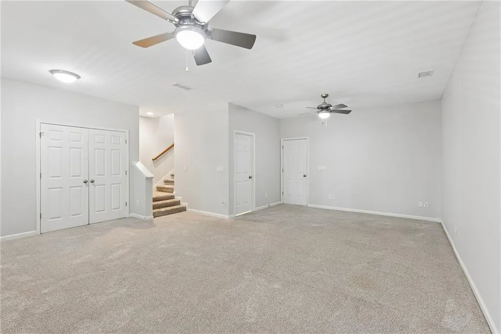4305 Village Green Drive Roswell, GA 30075
