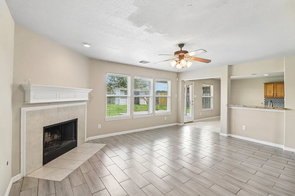 13914 Bonnetbriar Lane Sugar Land, TX 77498