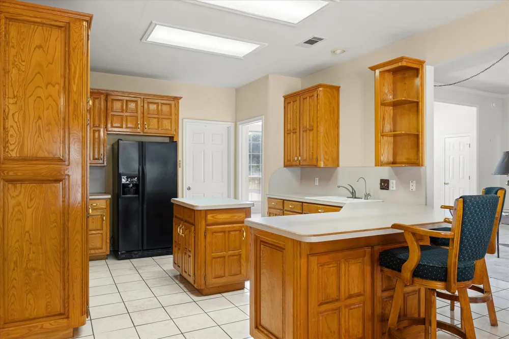 4201 E Bankhead Highway Weatherford, TX 76087