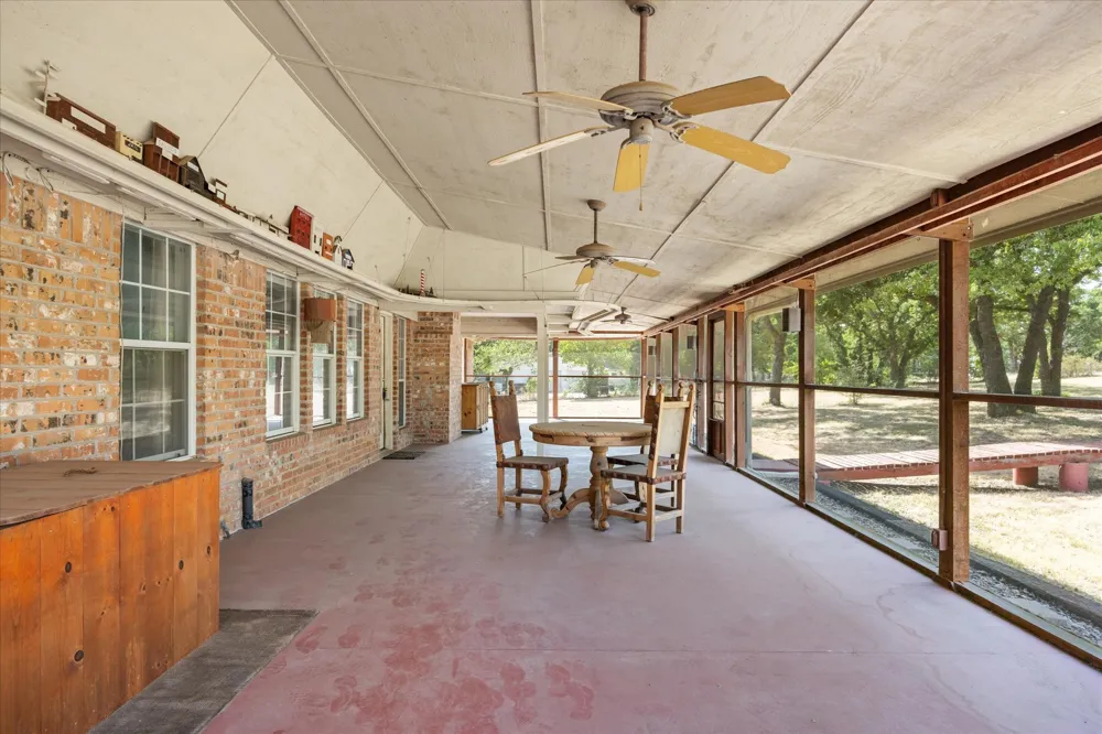4201 E Bankhead Highway Weatherford, TX 76087