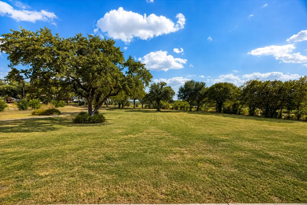 4201 E Bankhead Highway Weatherford, TX 76087