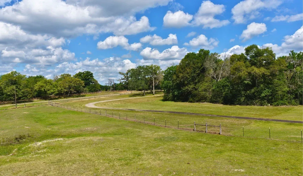 5916 Private Road 2003 - 12 Acres Caldwell, TX 77836