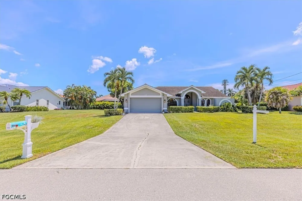 SW 43rd Lane Cape Coral, FL 33914