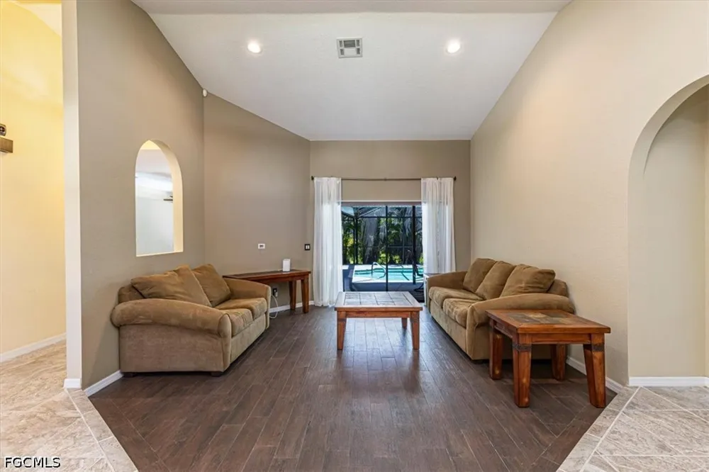 SW 43rd Lane Cape Coral, FL 33914