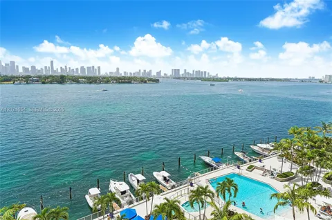 800 West Ave #917