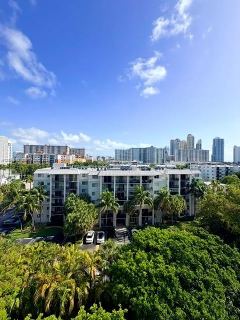 17021 Bay Rd #802 Sunny Isles Beach, FL 33160