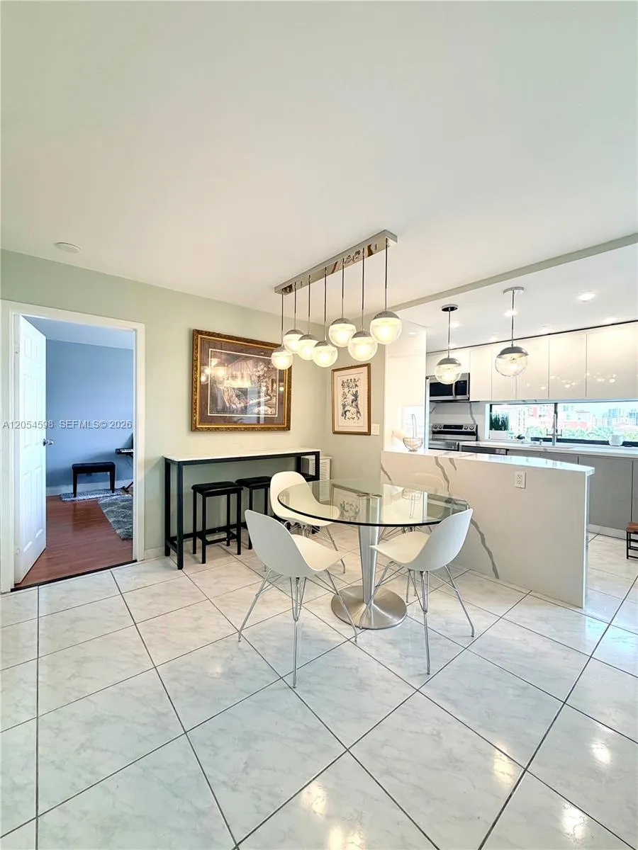 17021 Bay Rd #802 Sunny Isles Beach, FL 33160