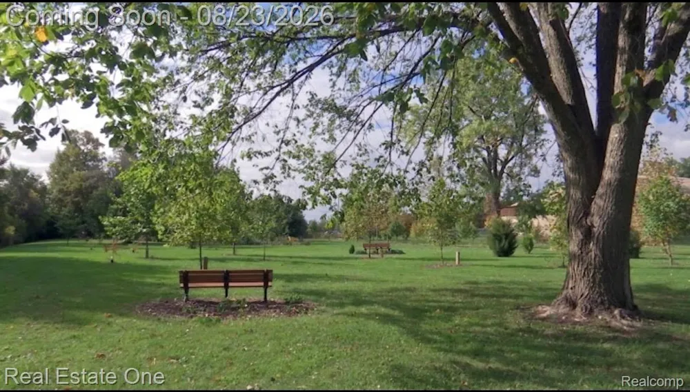 18515 Brookside Lane #16 Clinton Charter Township, MI 48038