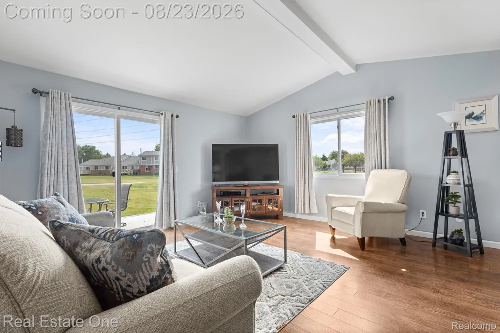 18515 Brookside Lane #16 Clinton Charter Township, MI 48038