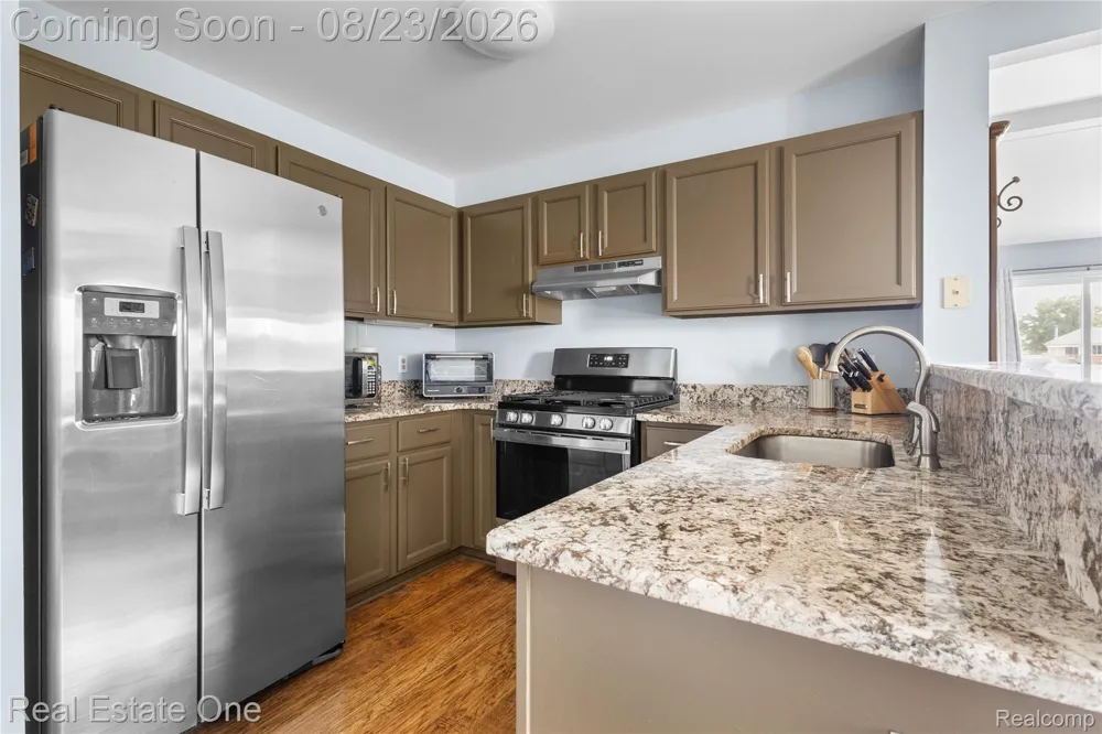 18515 Brookside Lane #16 Clinton Charter Township, MI 48038