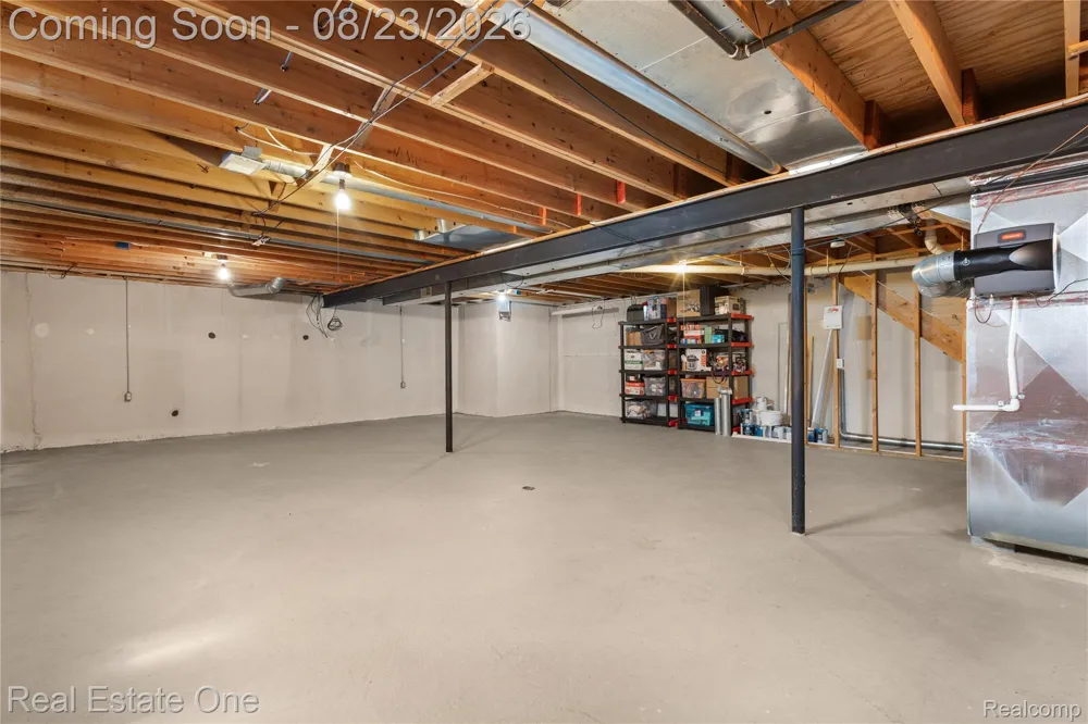 18515 Brookside Lane #16 Clinton Charter Township, MI 48038