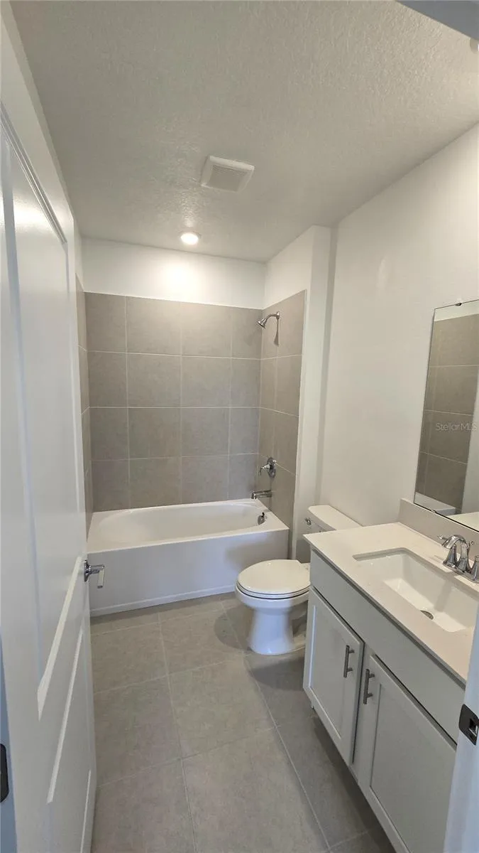 5618 GINGHAM DRIVE Kissimmee, FL 34758