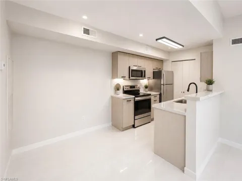 12640 Equestrian Circle #1912
