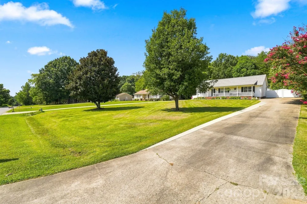 132 Kendra Drive Mooresville, NC 28117