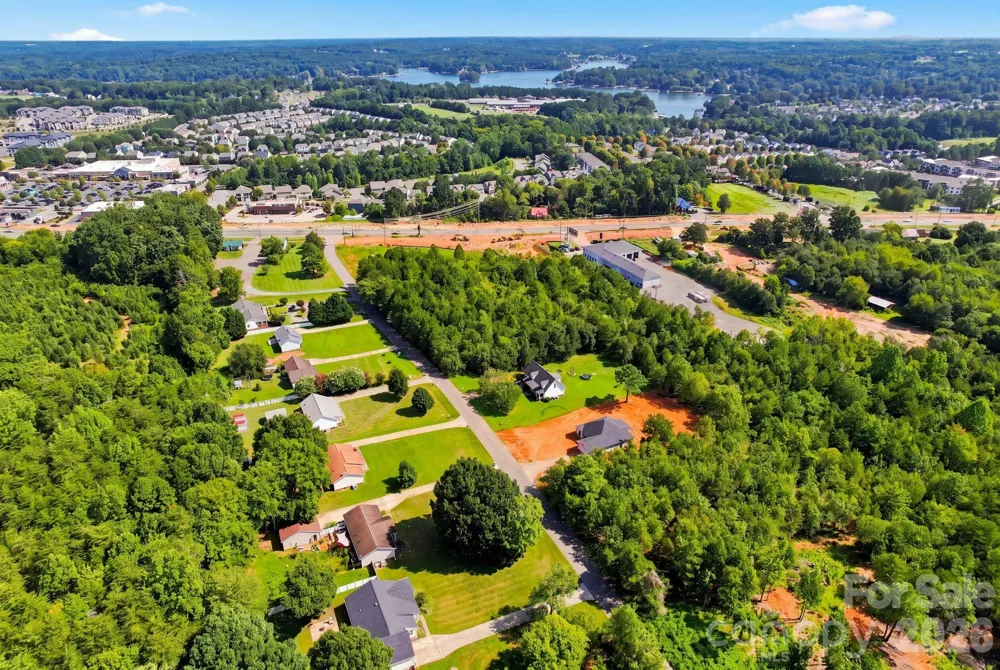 132 Kendra Drive Mooresville, NC 28117