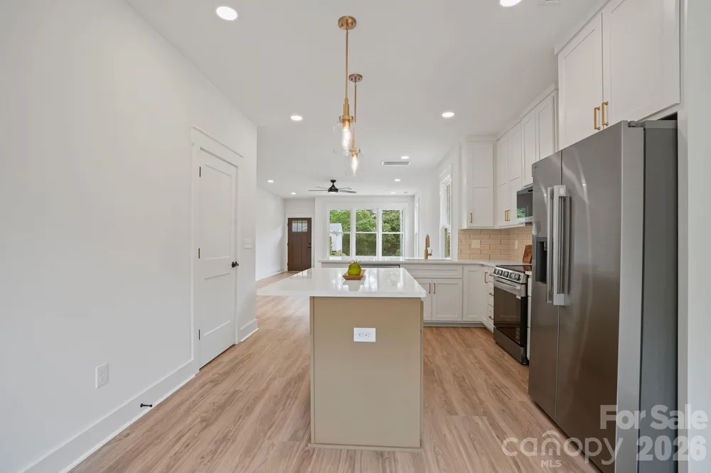 708 Meadowood Street Hudson, NC 28638