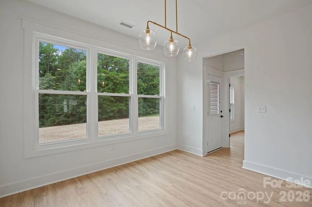 708 Meadowood Street Hudson, NC 28638