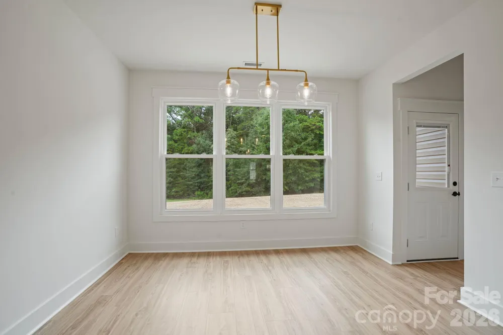 708 Meadowood Street Hudson, NC 28638