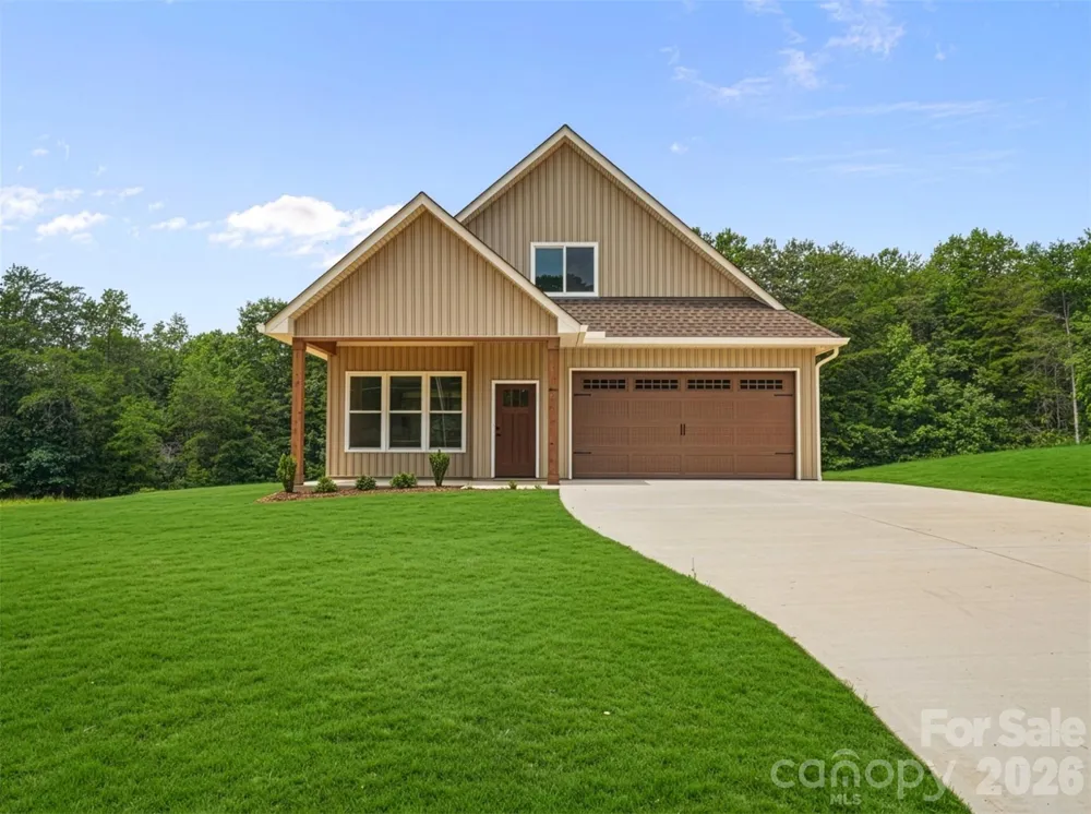 708 Meadowood Street Hudson, NC 28638