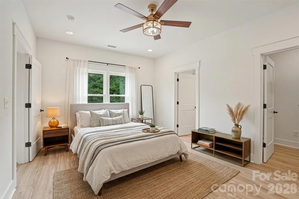 708 Meadowood Street Hudson, NC 28638