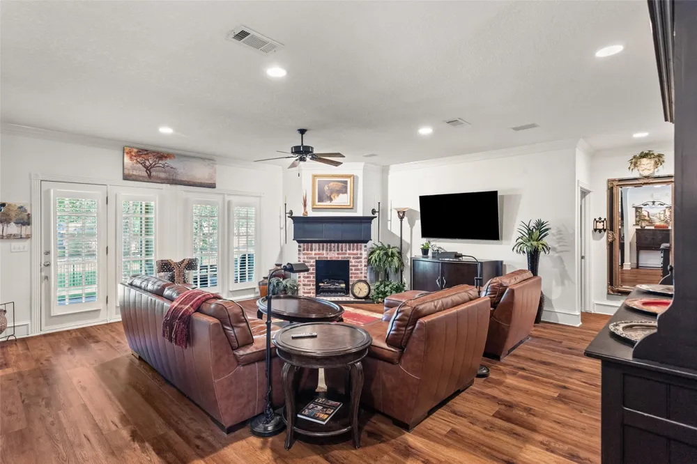 6402 Parlange Court Granbury, TX 76049