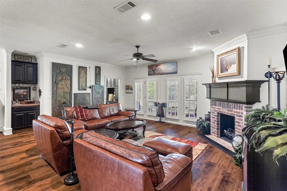 6402 Parlange Court Granbury, TX 76049