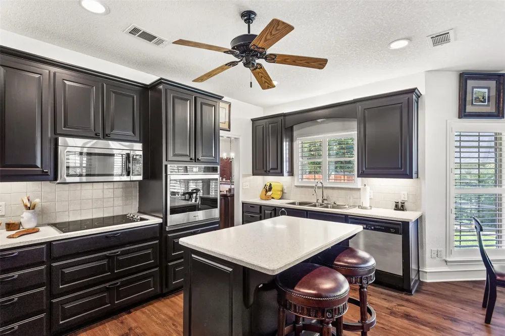 6402 Parlange Court Granbury, TX 76049
