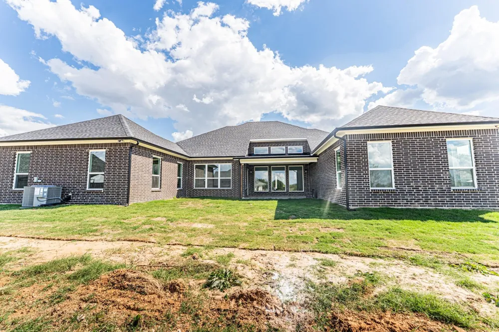 2147 Heath Street Sulphur Springs, TX 75482