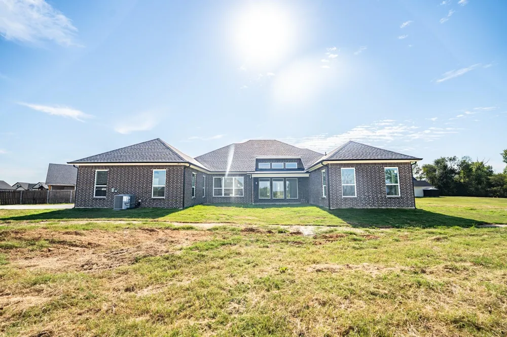 2147 Heath Street Sulphur Springs, TX 75482