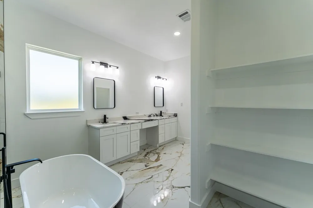 2147 Heath Street Sulphur Springs, TX 75482