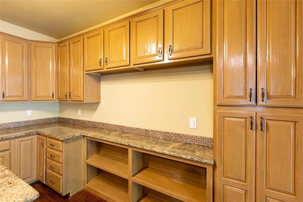 609 Regency Drive Allen, TX 75002