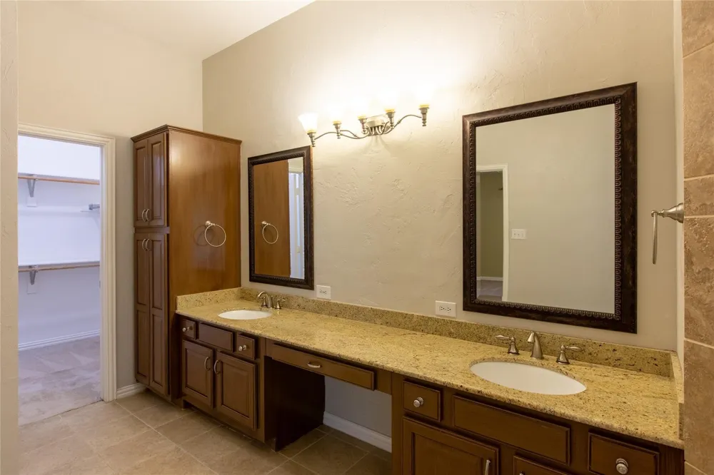609 Regency Drive Allen, TX 75002