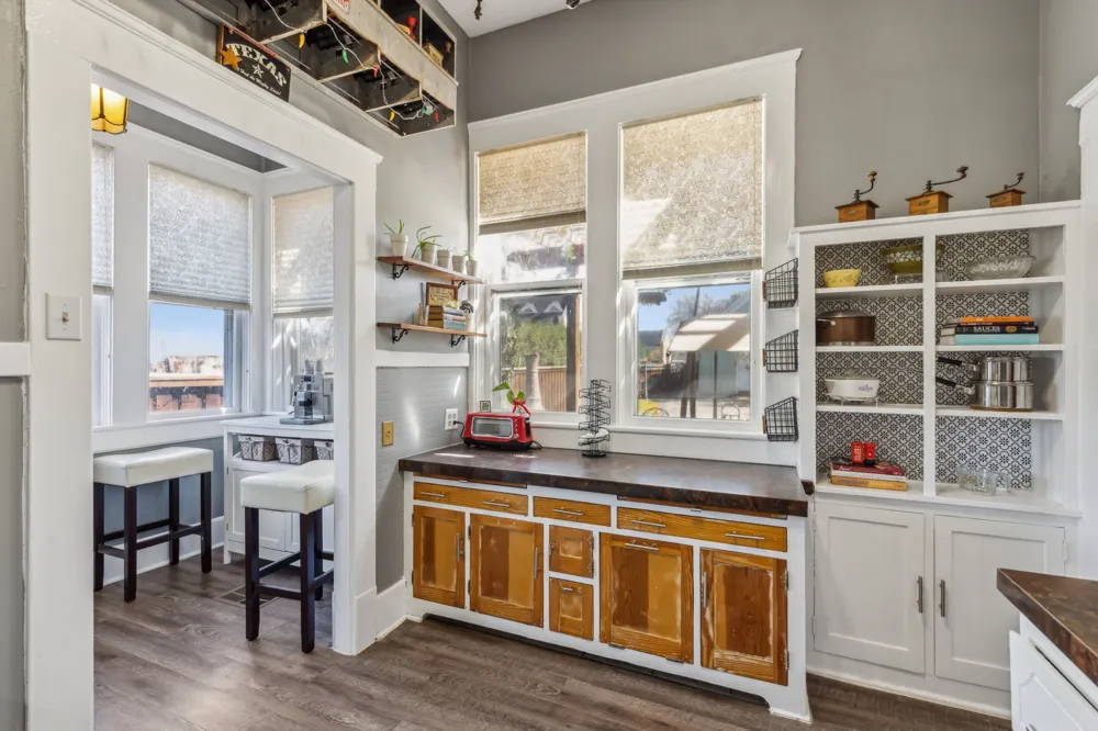 819 S Crockett Street Sherman, TX 75090