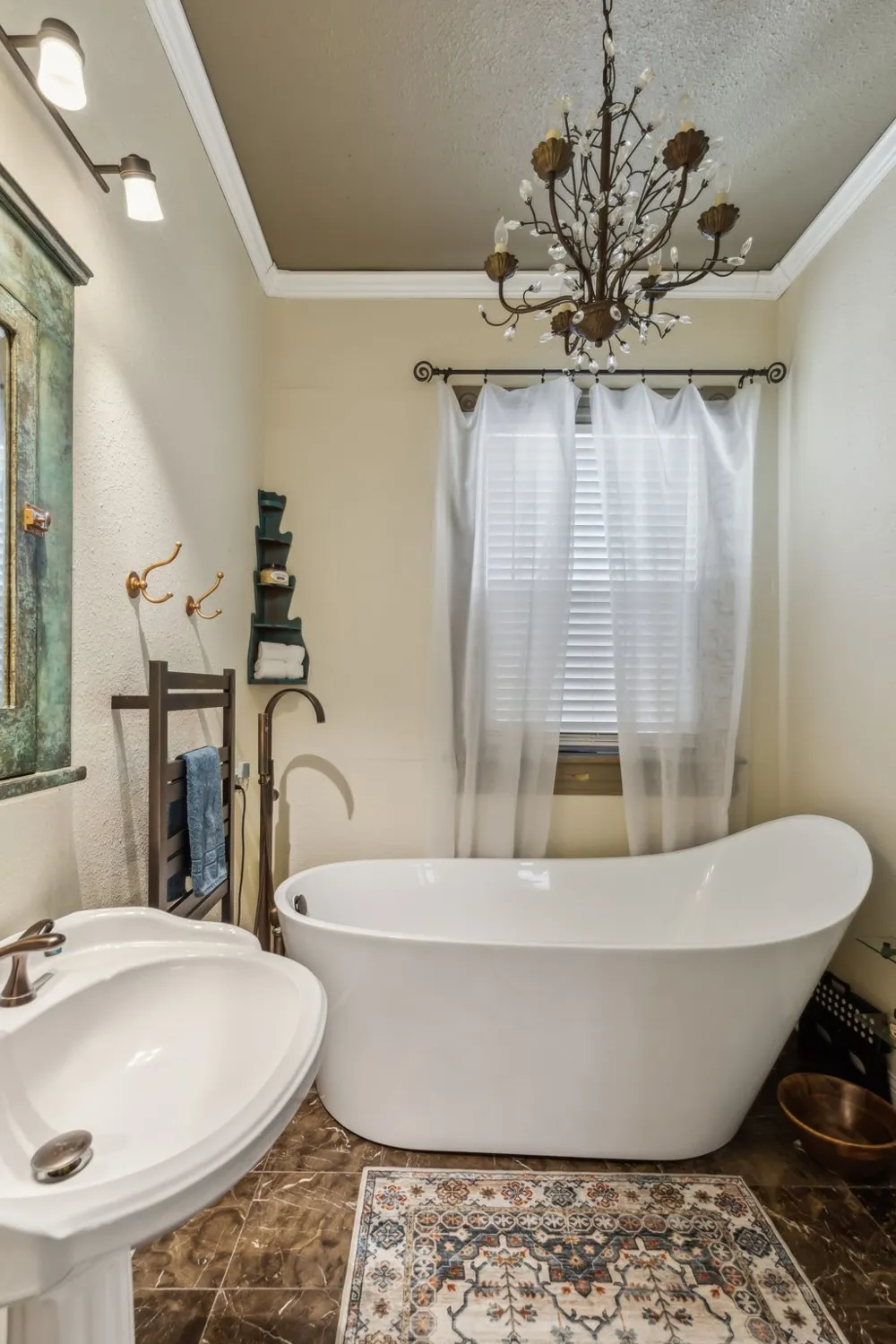 819 S Crockett Street Sherman, TX 75090