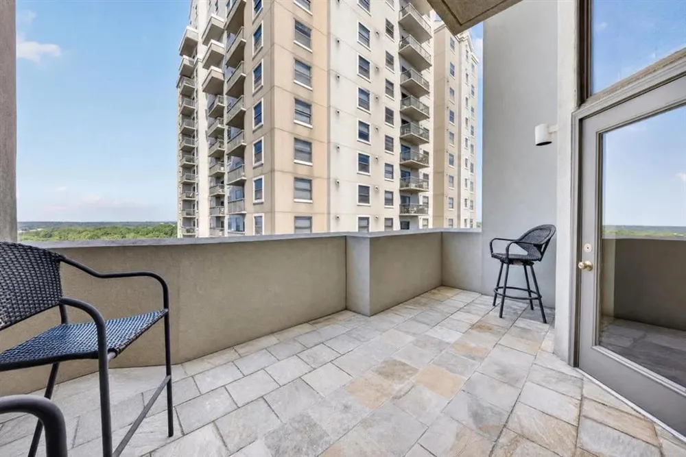 795 Hammond Drive #2407 Sandy Springs, GA 30328