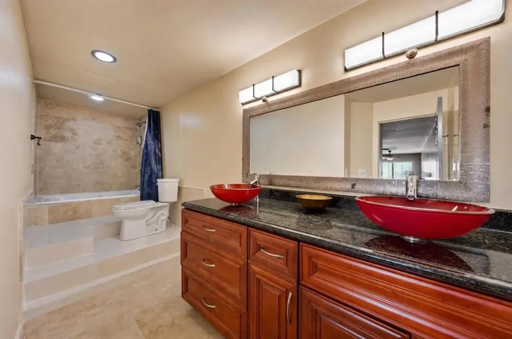 795 Hammond Drive #2407 Sandy Springs, GA 30328
