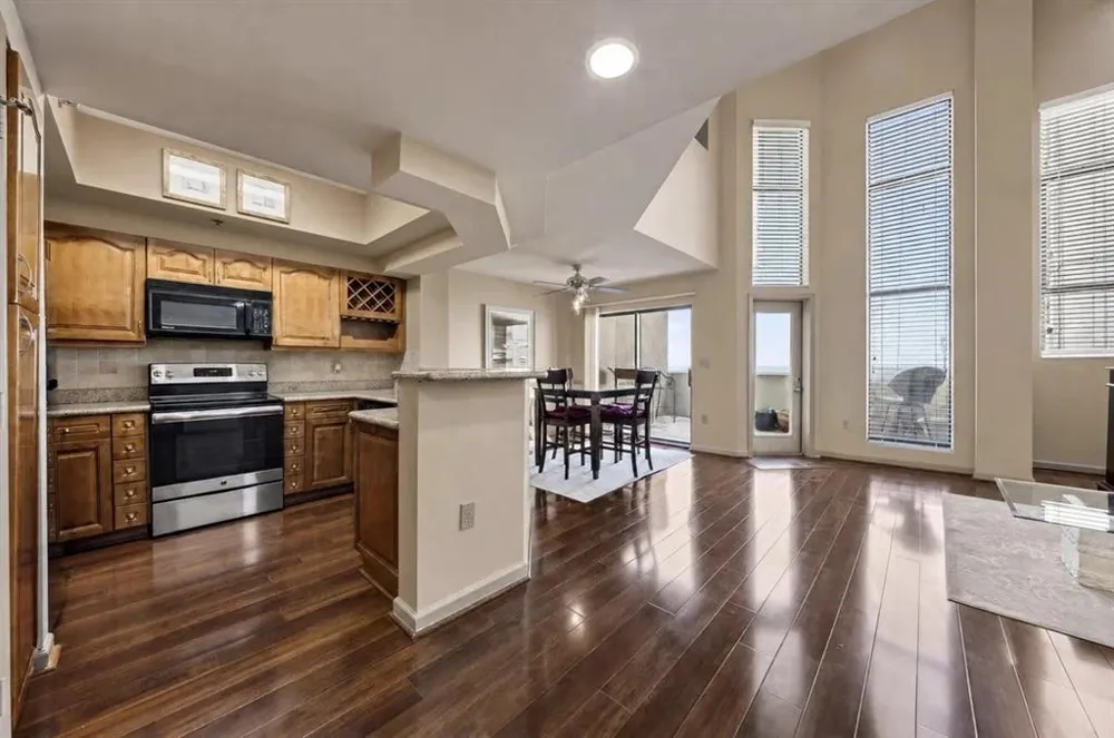795 Hammond Drive #2407 Sandy Springs, GA 30328