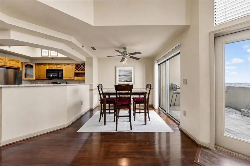 795 Hammond Drive #2407 Sandy Springs, GA 30328